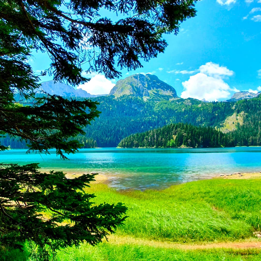 CRNO JEZERO (Black lake)